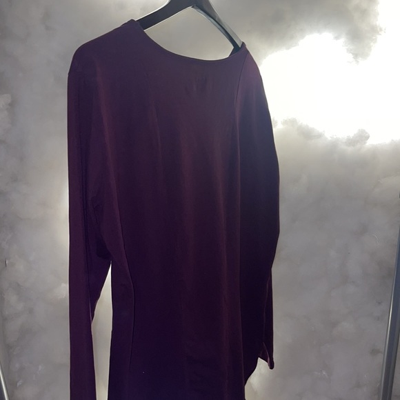 Alphalete Scoop Neck Top Lomb Sleeve - Purple Color - Picture 2 of 2